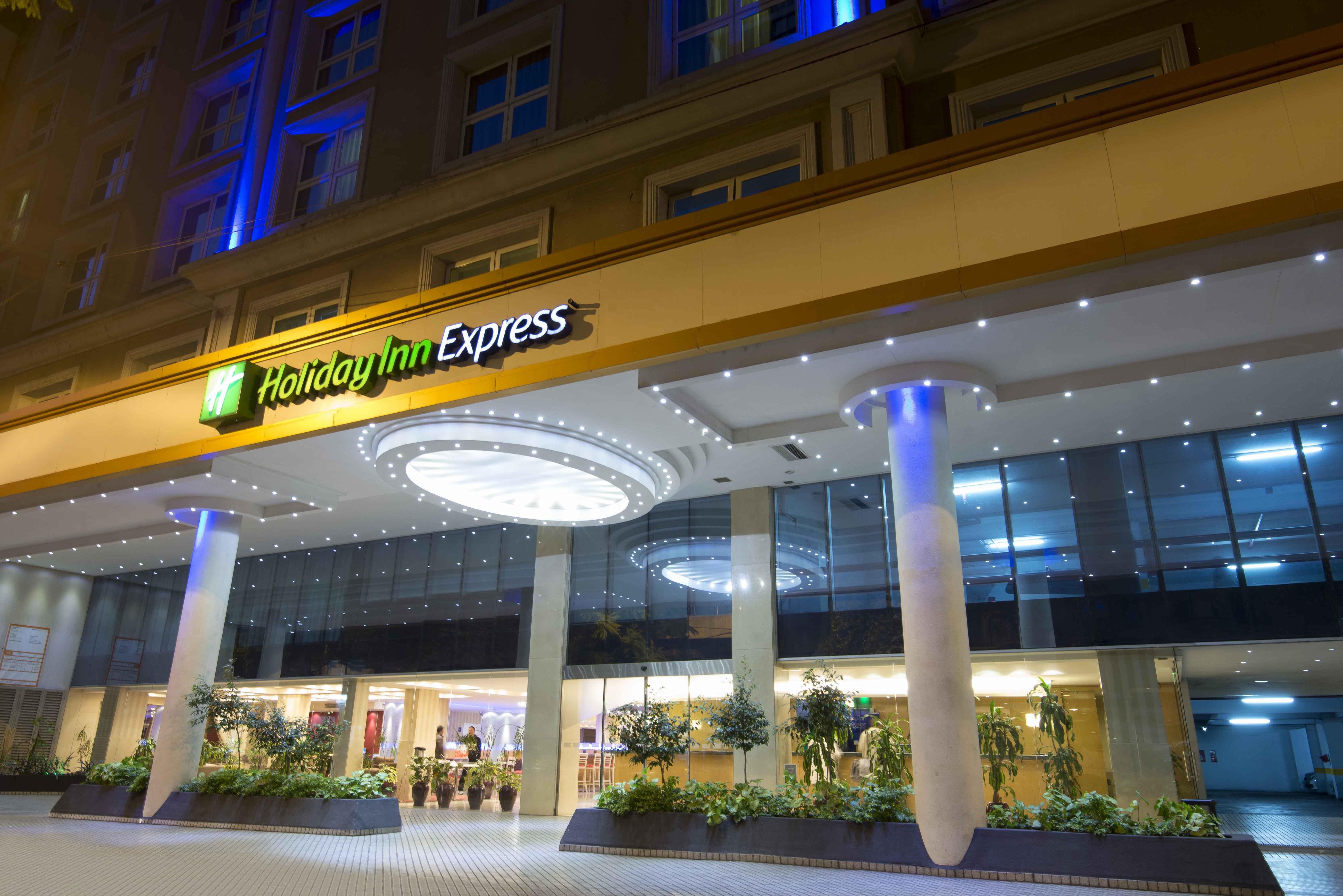 Holiday Inn Express Rosario By Ihg Exteriör bild
