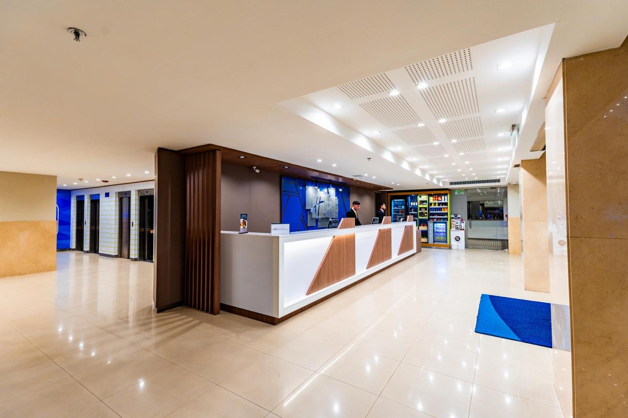 Holiday Inn Express Rosario By Ihg Exteriör bild