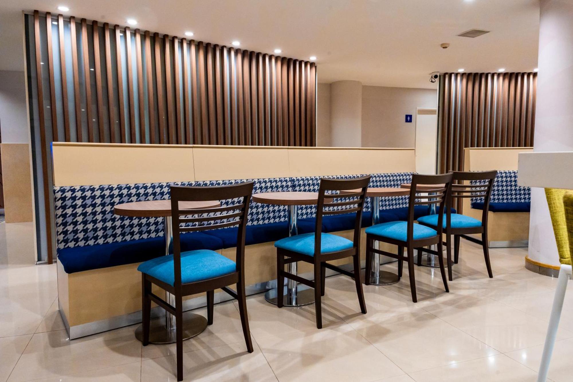 Holiday Inn Express Rosario By Ihg Exteriör bild