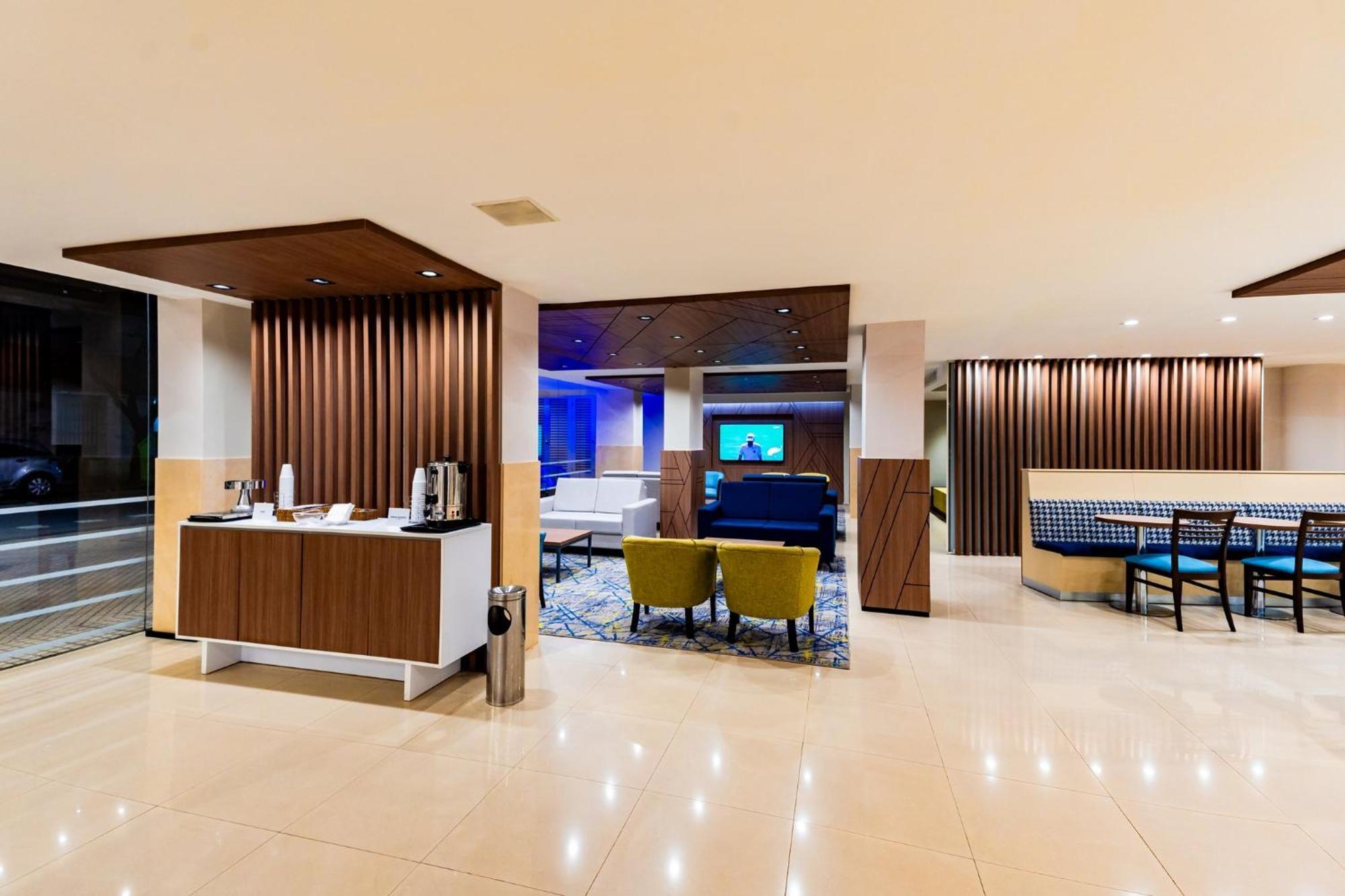 Holiday Inn Express Rosario By Ihg Exteriör bild